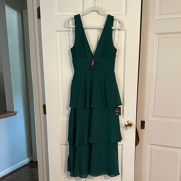 Lulu's Deep Green Tiered Formal Dress - Picture 2 of 6